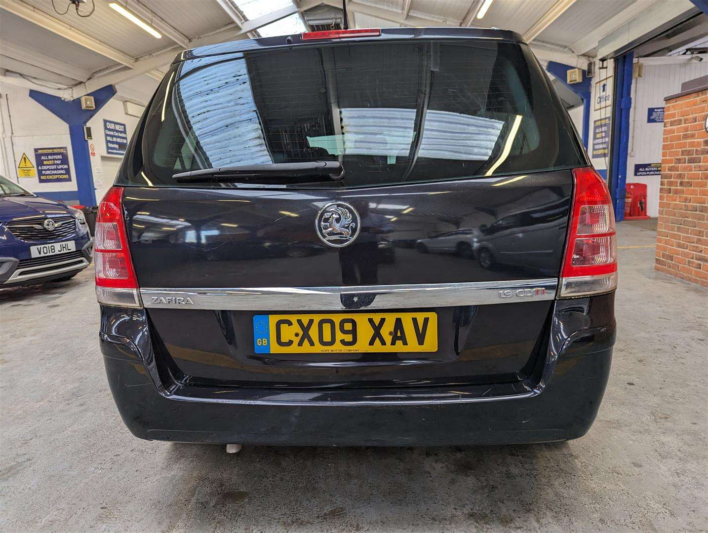 <p>2009 VAUXHALL ZAFIRA DESIGN CDTI 150</p>