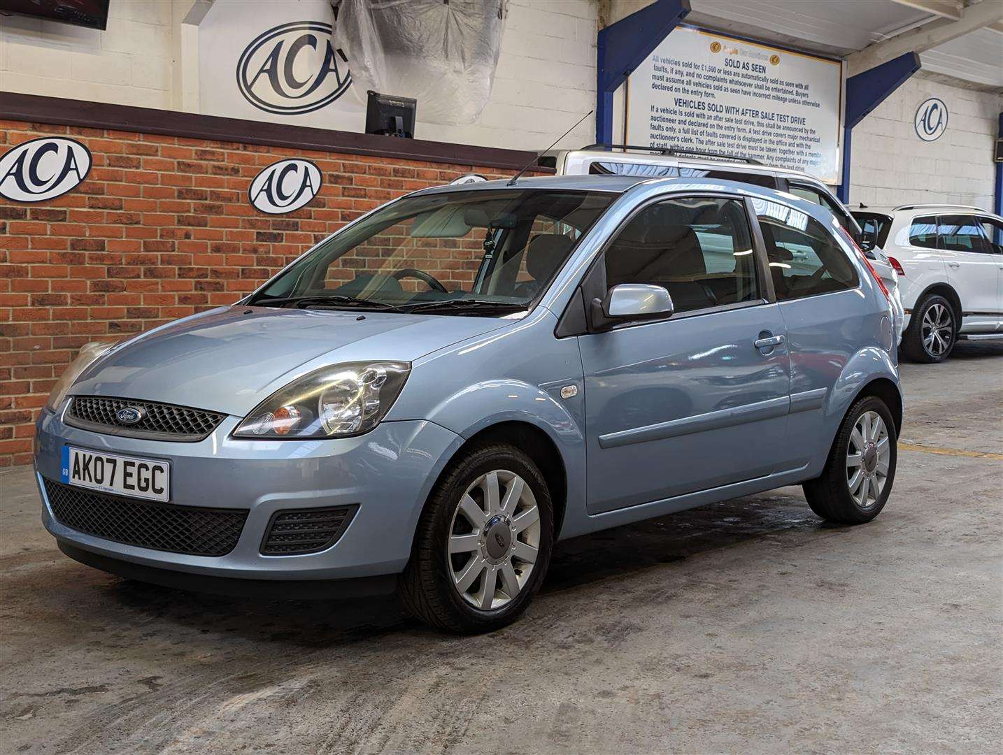 <p>2007 FORD FIESTA SILVER</p>