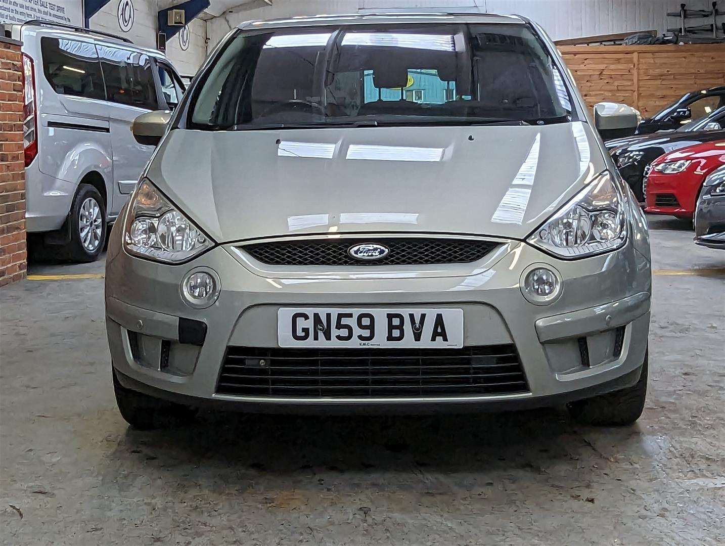 <p>2009 FORD S-MAX TITANIUM TDCI 143</p>