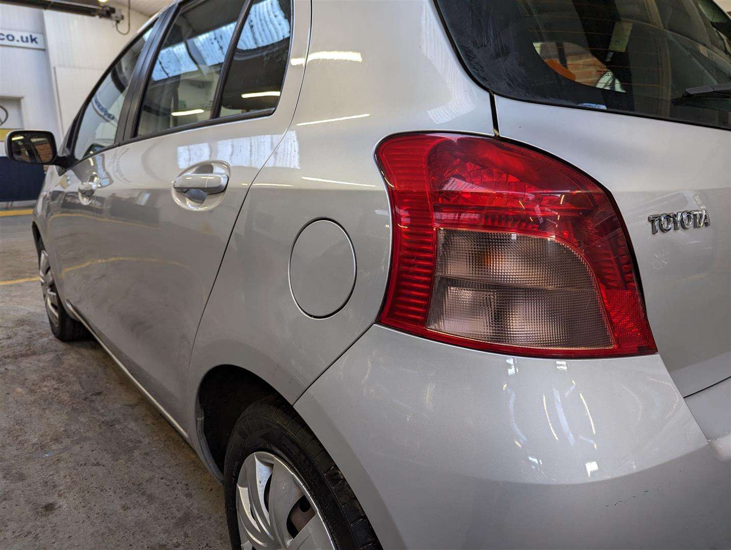 <p>2007 TOYOTA YARIS T3</p>