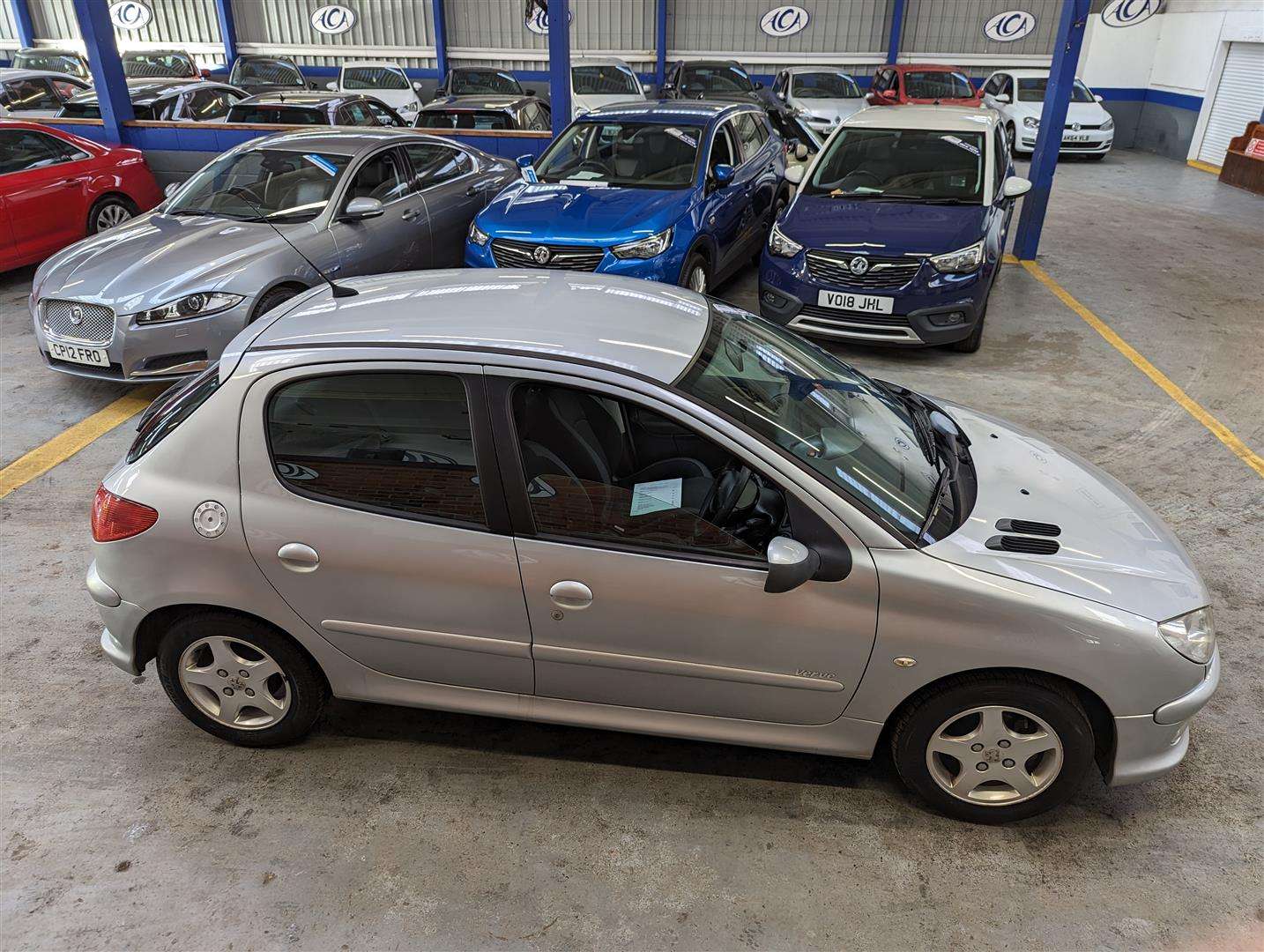 <p>2006 PEUGEOT 206 VERVE</p>