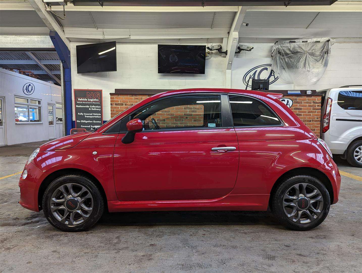 <p>2014 FIAT 500 S</p>