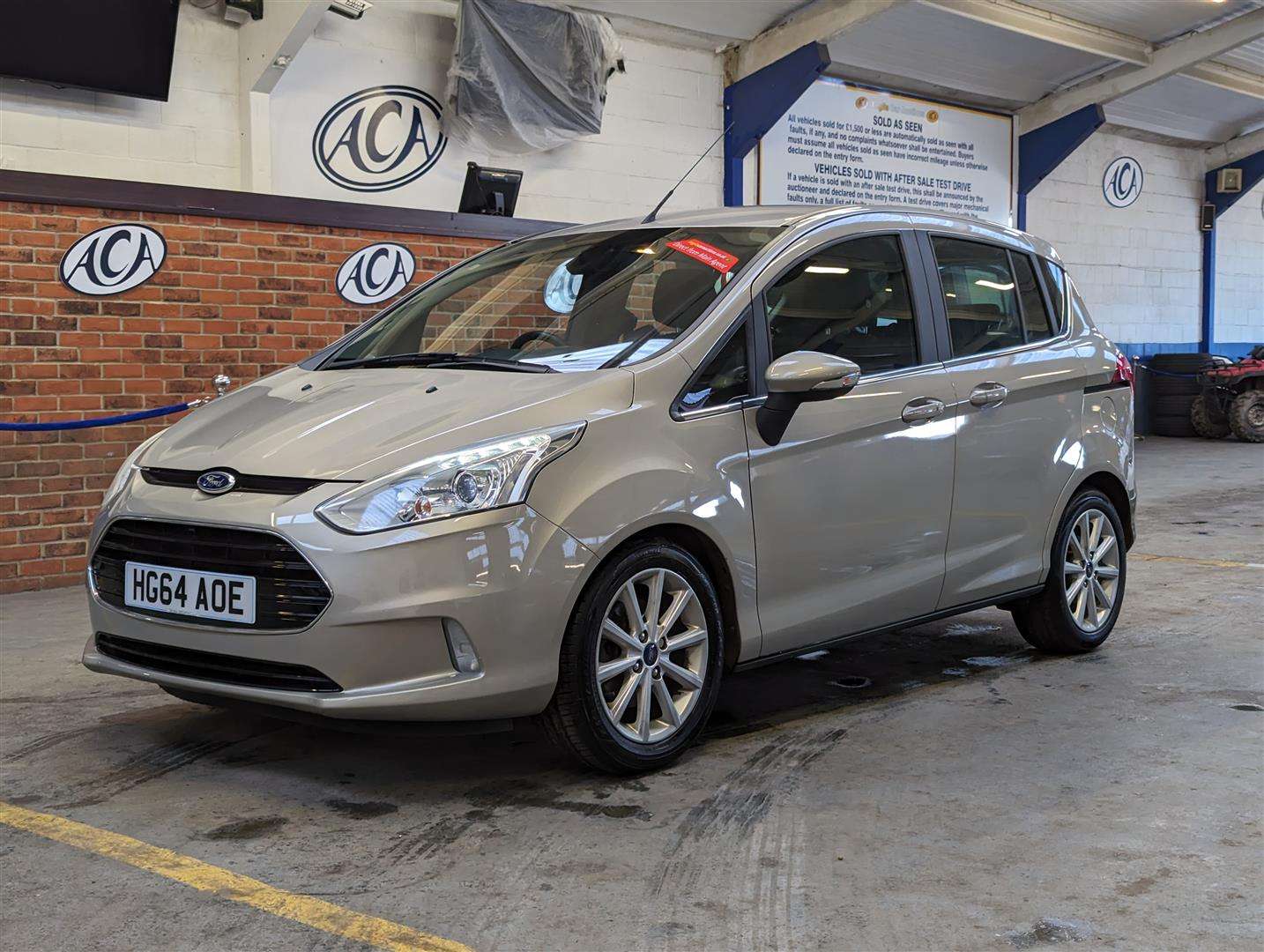 <p>2014 FORD B-MAX TITANIUM AUTO</p>