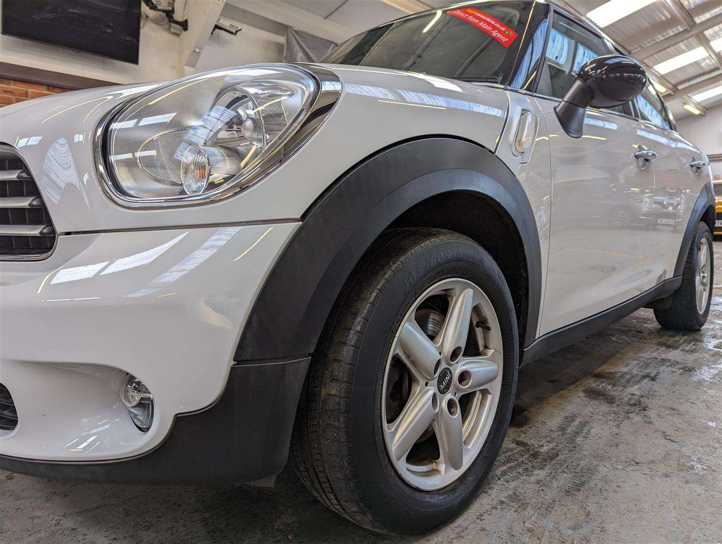 <p>2012 MINI COUNTRYMAN COOPER D</p>