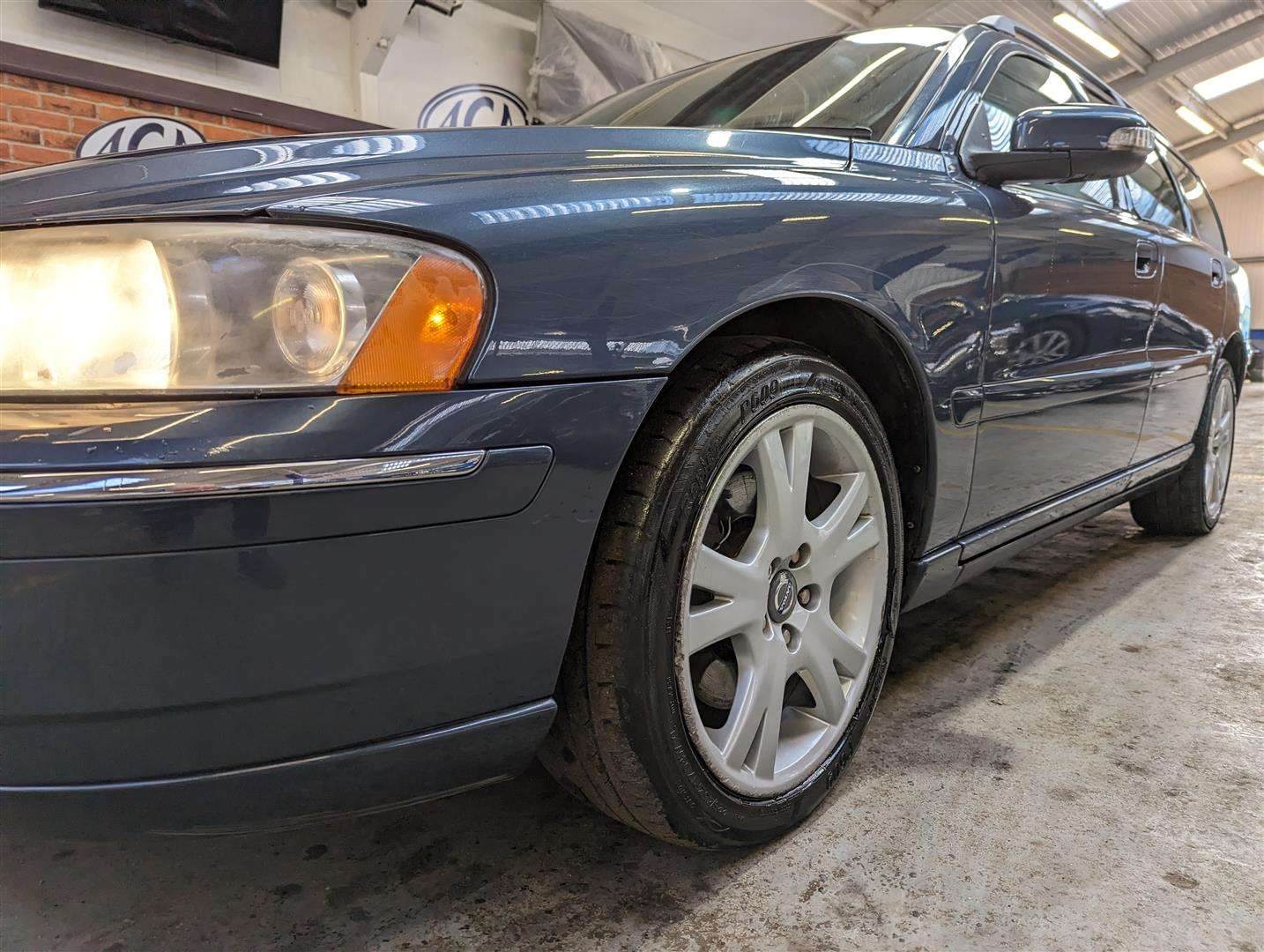 <p>2006 VOLVO V70 SE D5 AUTO</p>