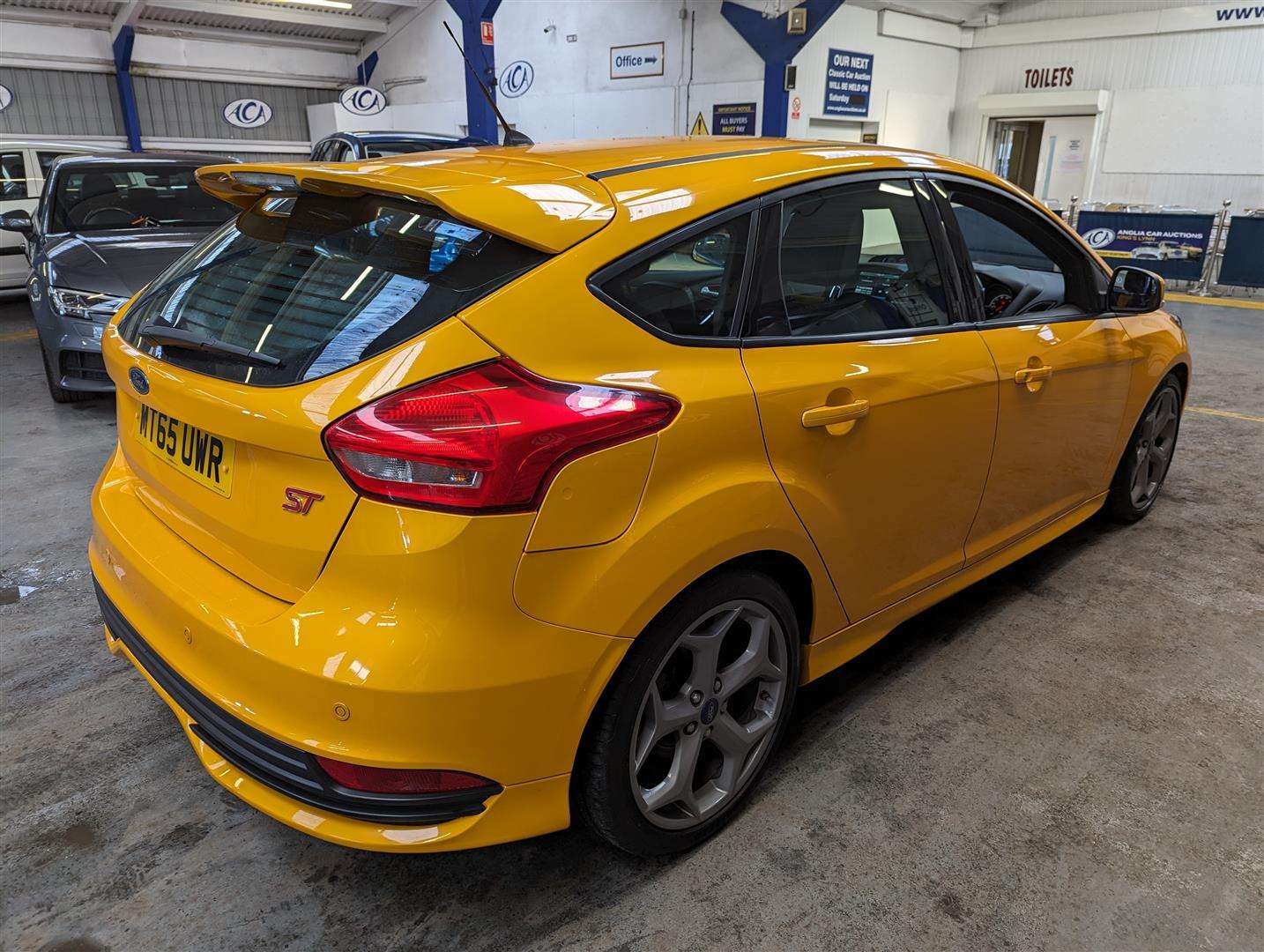 <p>2015 FORD FOCUS ST-2 TDCI</p>