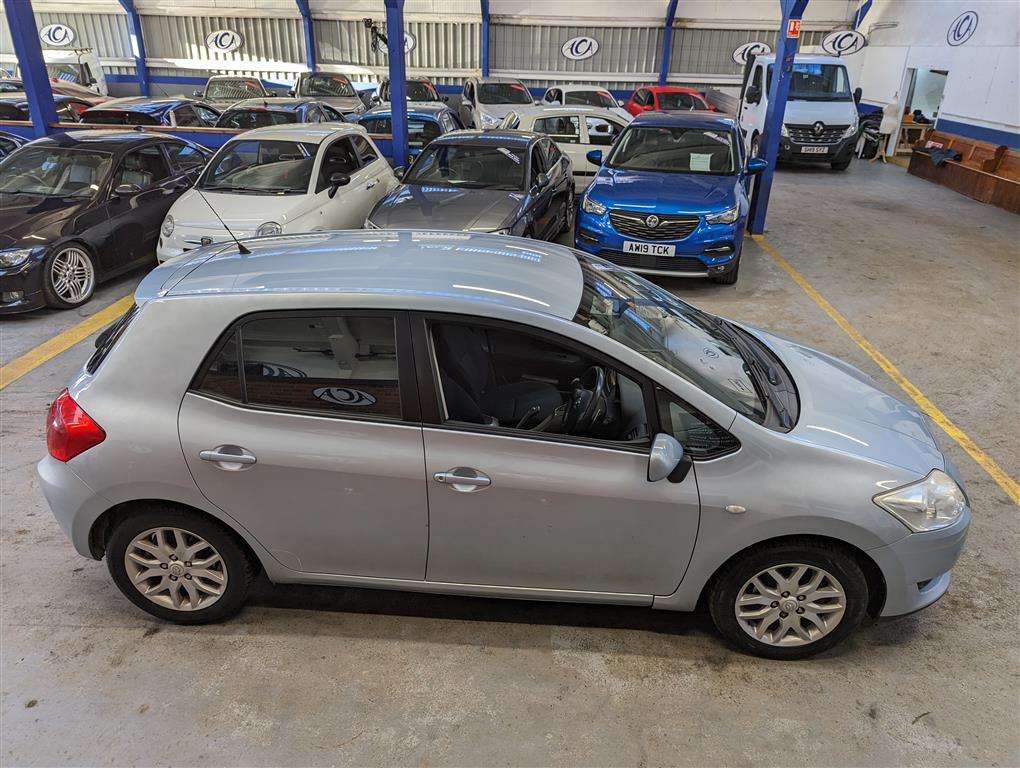 <p>2008 TOYOTA AURIS TR VVT-I S-A</p>