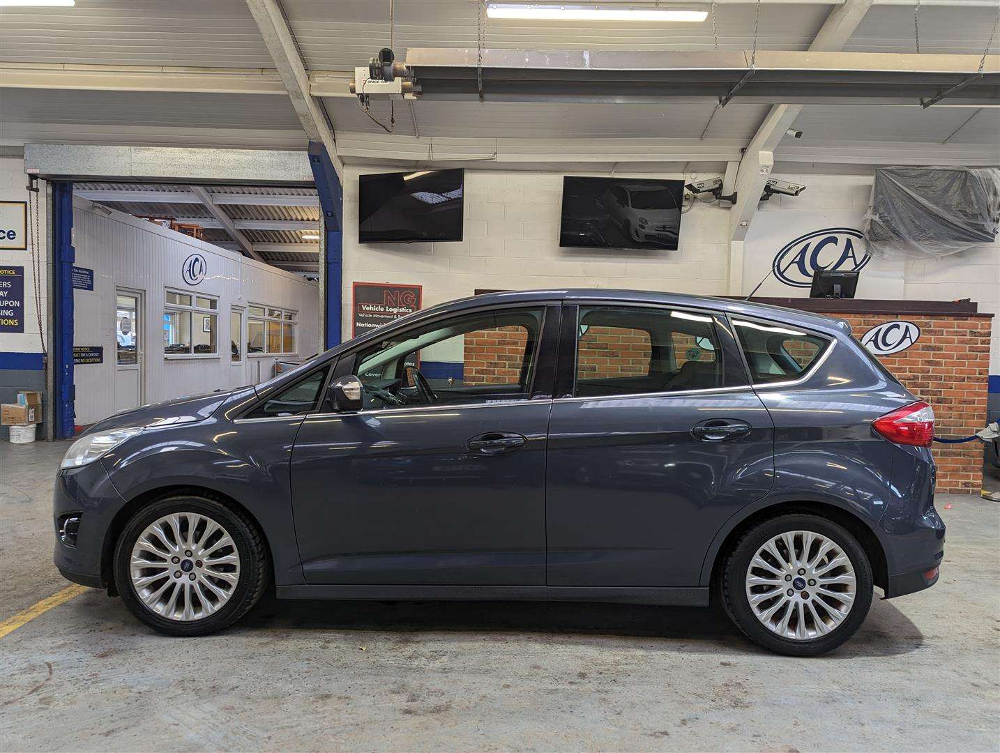 <p>2012 FORD C-MAX TITANIUM TDCI</p>