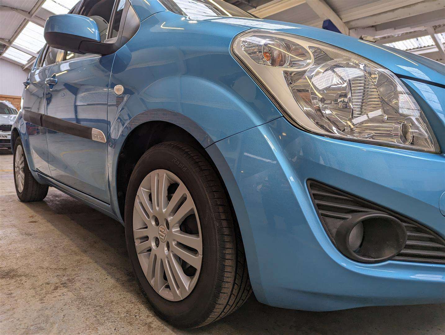 <p>2013 SUZUKI SPLASH SZ4</p>