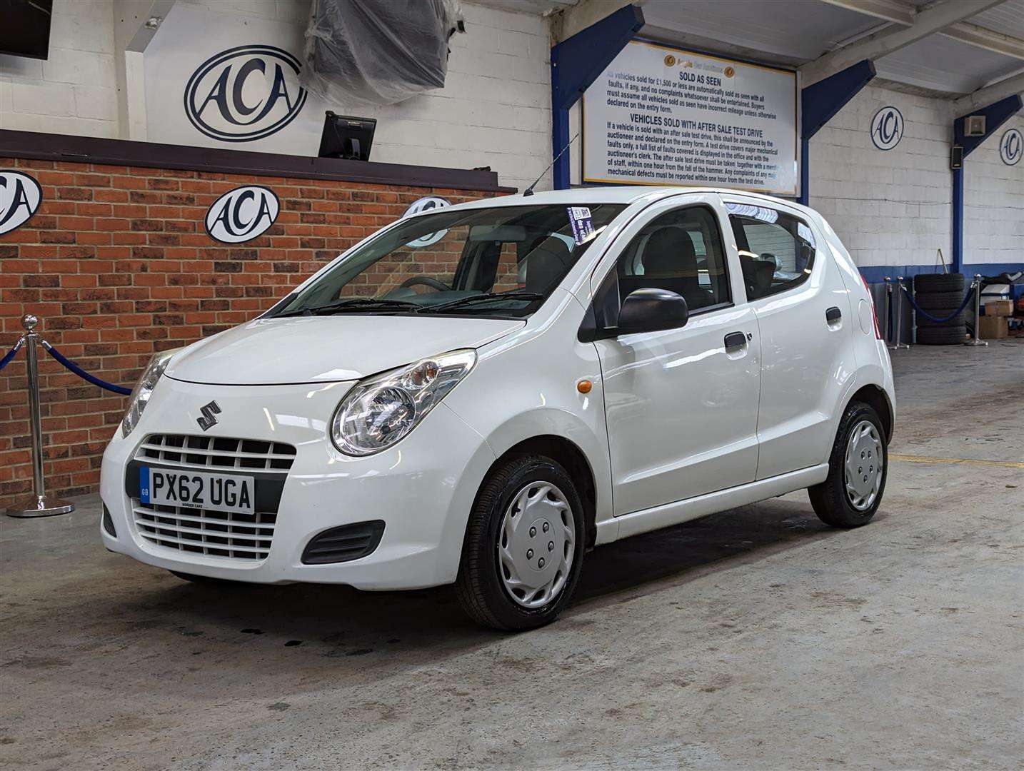 <p>2012 SUZUKI ALTO SZ</p>