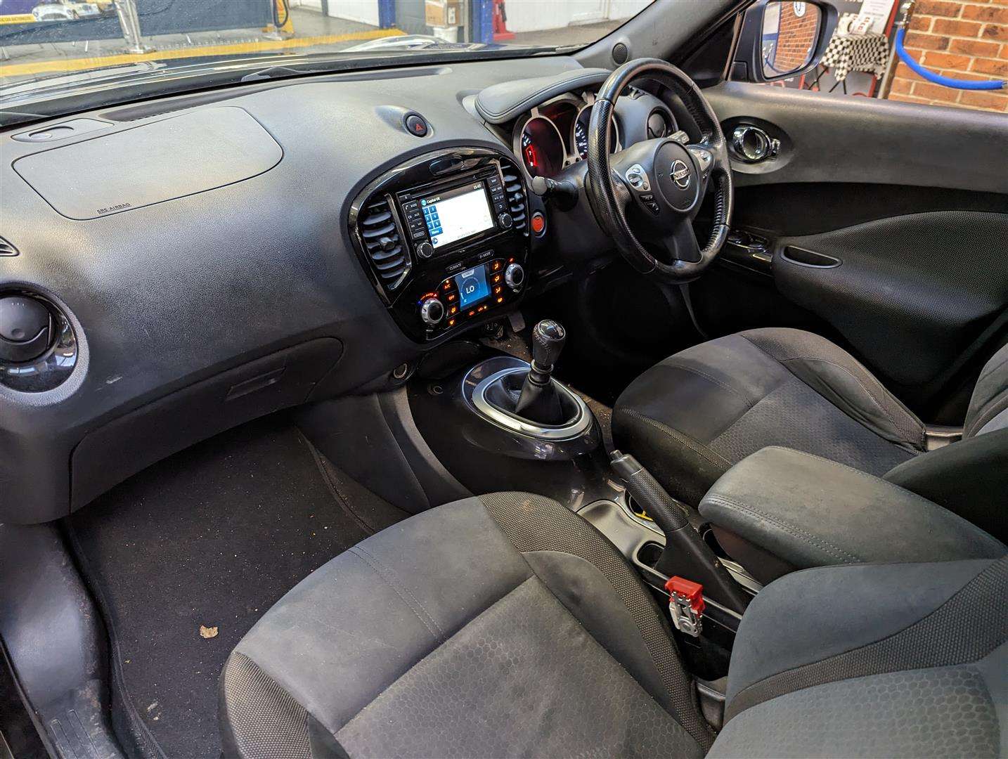 <p>2016 NISSAN JUKE N-CONNECTA DIG-T</p>