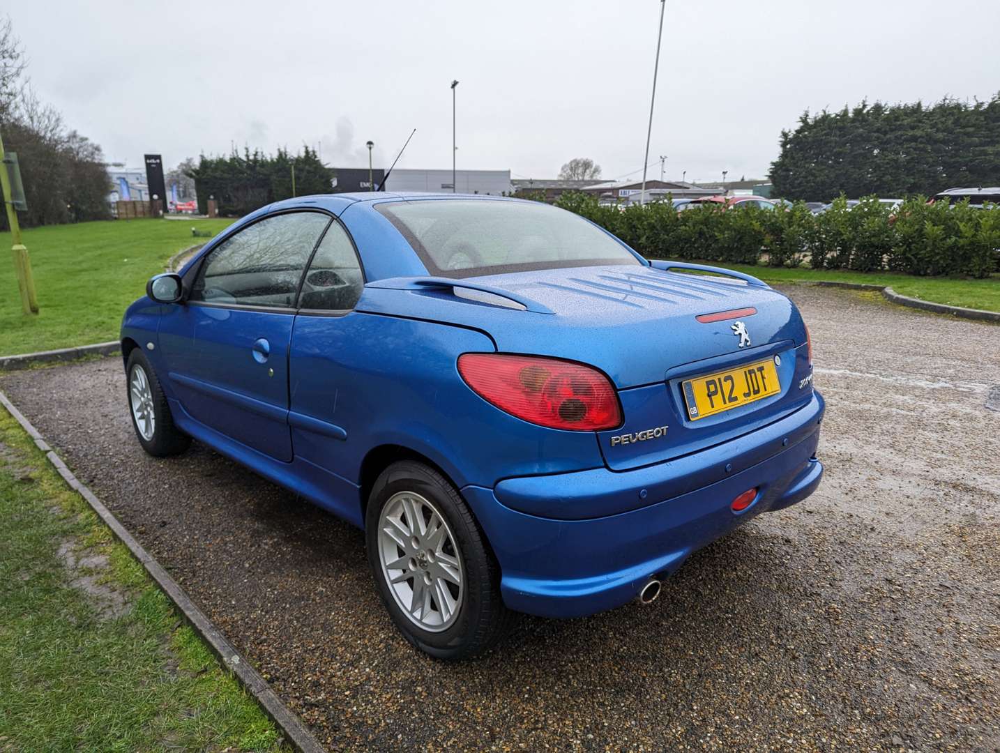 <p>2005 PEUGEOT 206 ALLURE</p>