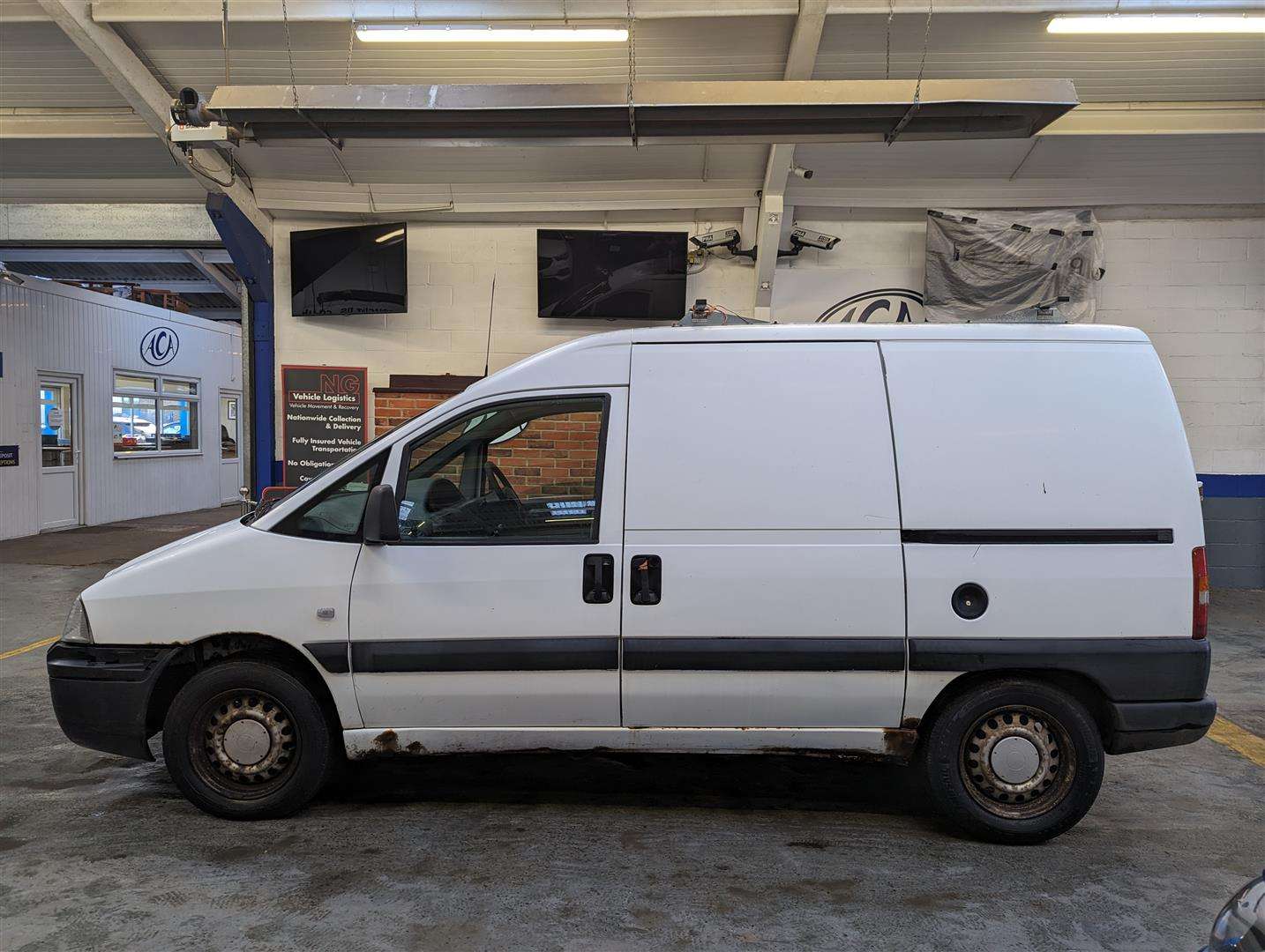 <p>2004 PEUGEOT EXPERT 900 HDI</p>