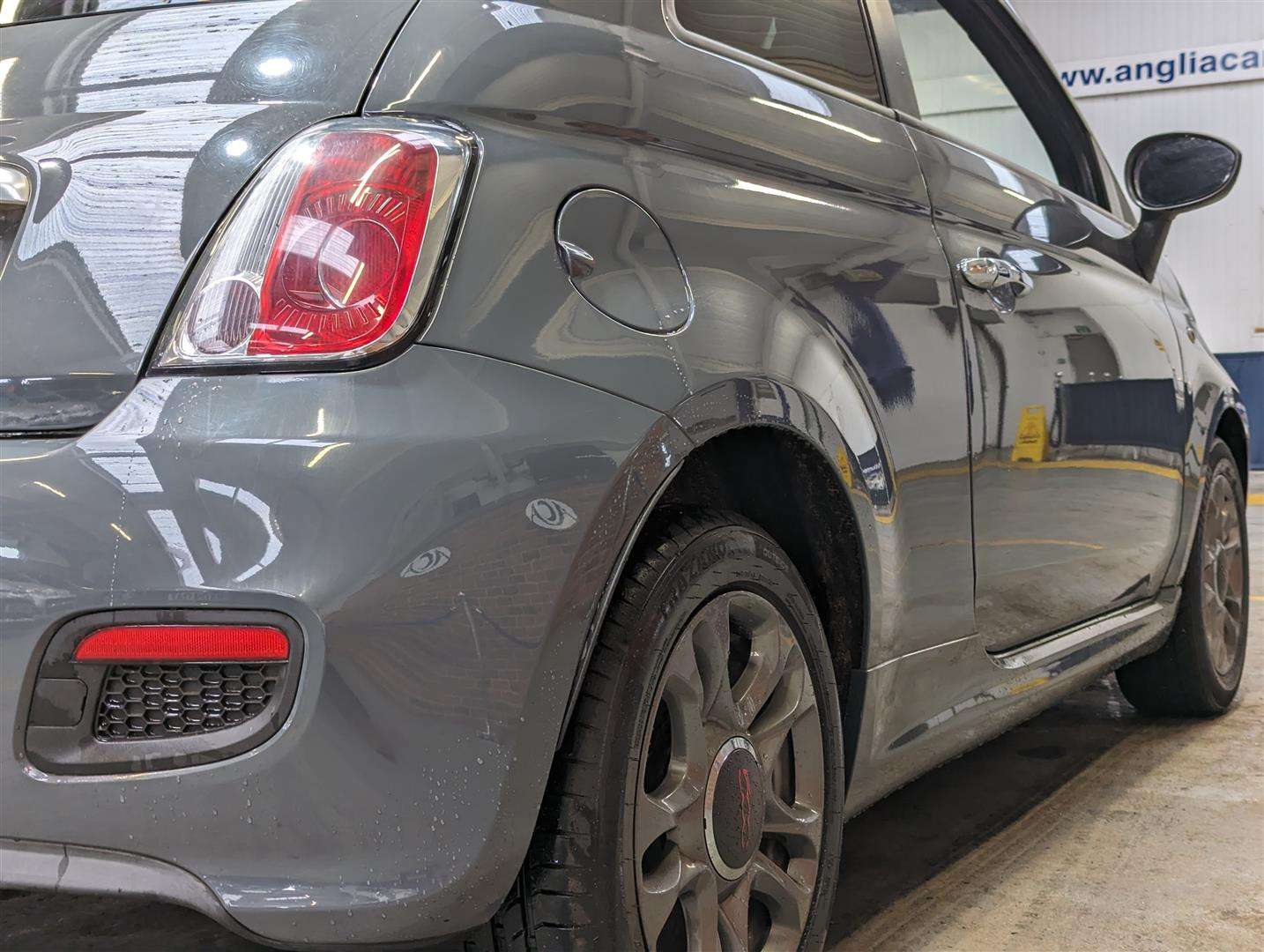 <p>2013 FIAT 500 S</p>