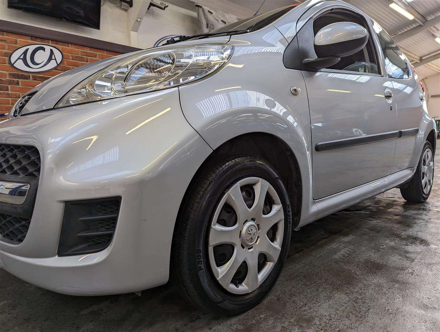 <p>2009 PEUGEOT 107 URBAN</p>