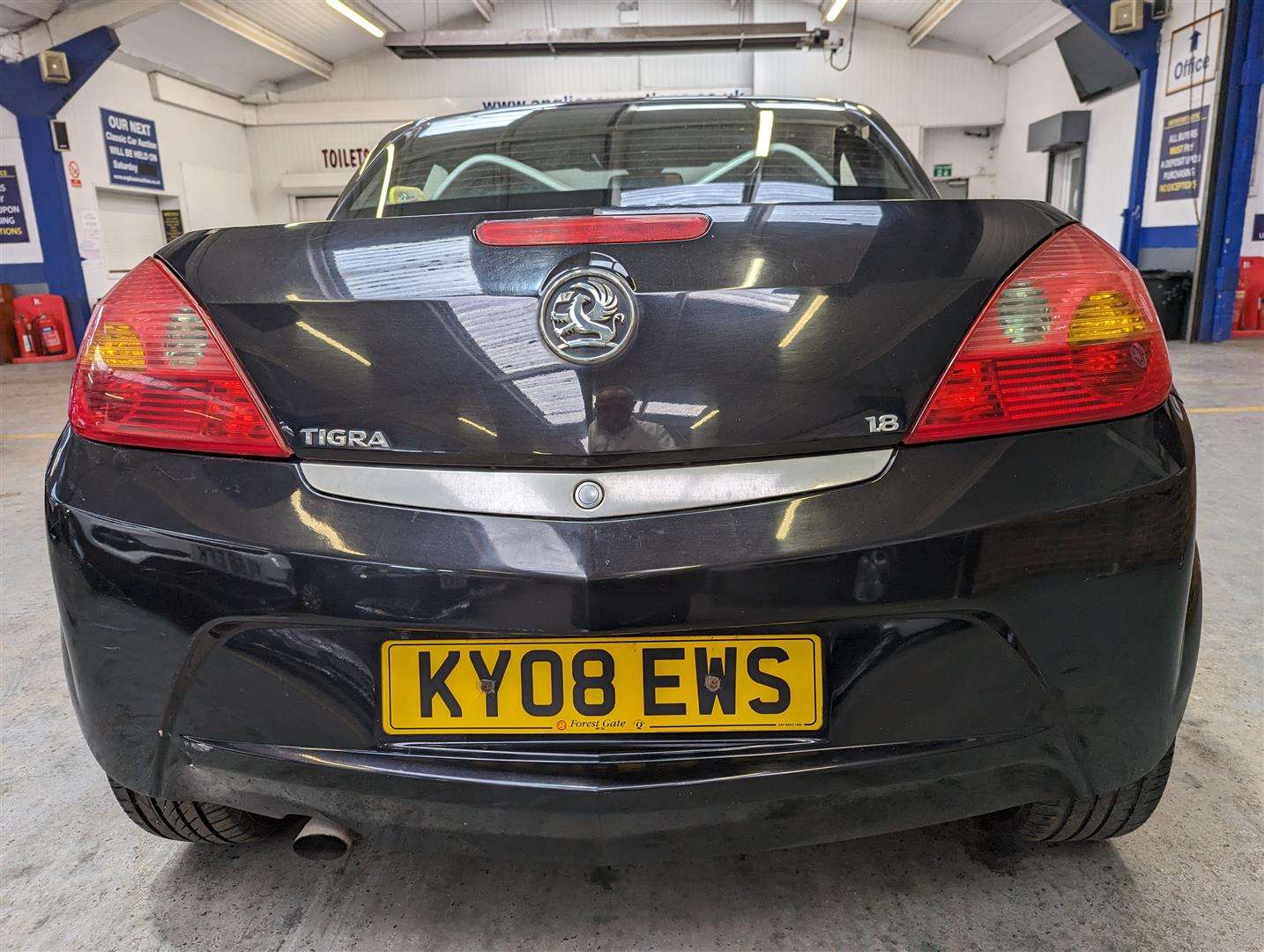 <p>2008 VAUXHALL TIGRA EXCLUSIV</p>