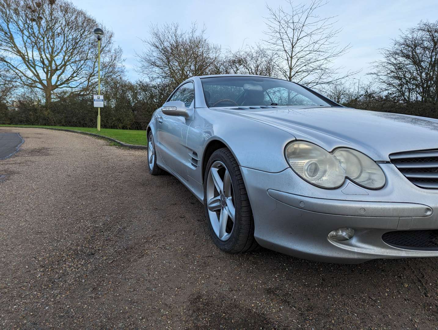 <p>2003 MERCEDES SL 350 AUTO</p>