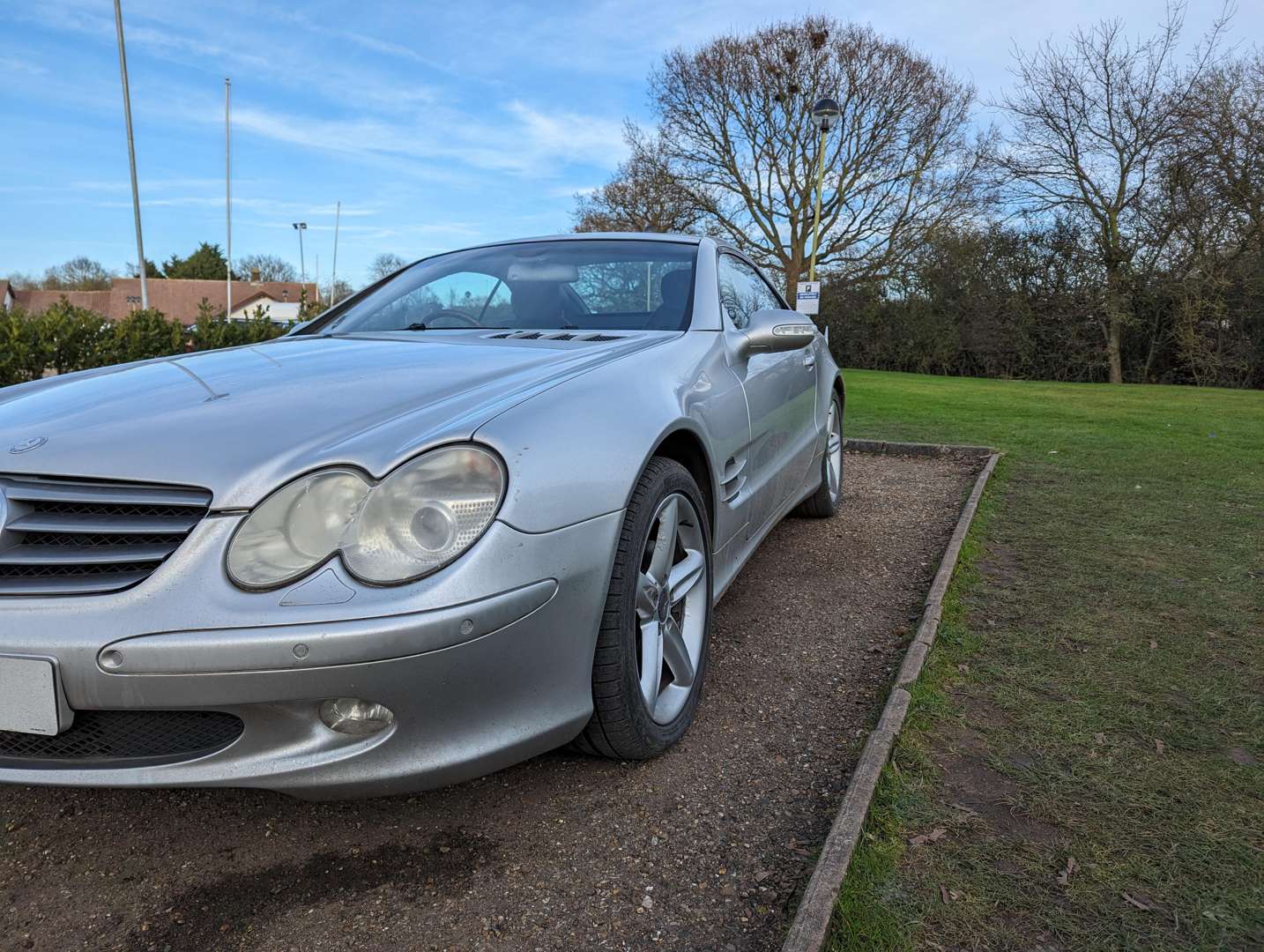 <p>2003 MERCEDES SL 350 AUTO</p>