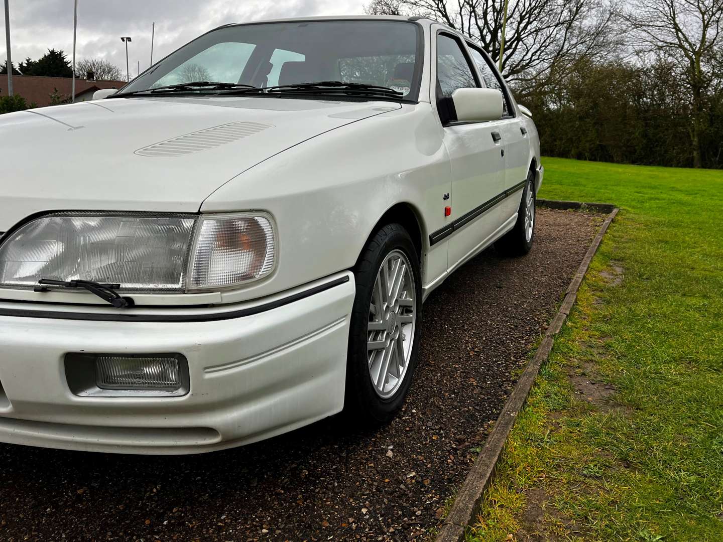 <p>1991 FORD SIERRA SAPPHIRE RS COSWORTH</p>