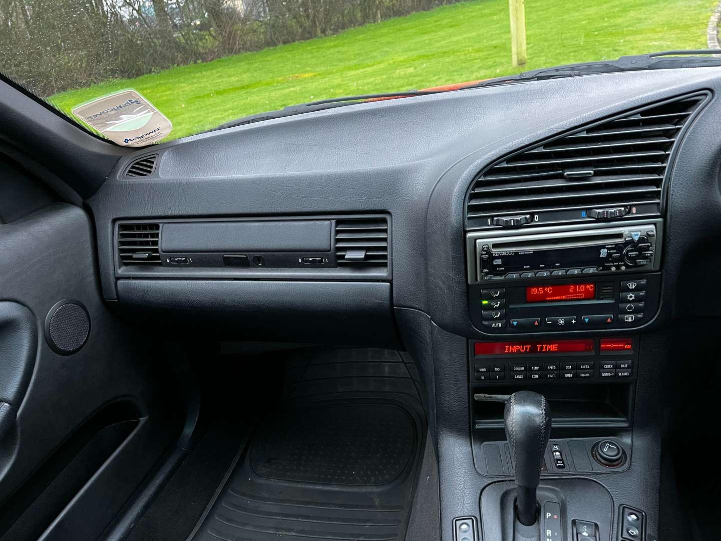 <p>1997 BMW 323I AUTO CONVERTIBLE</p>