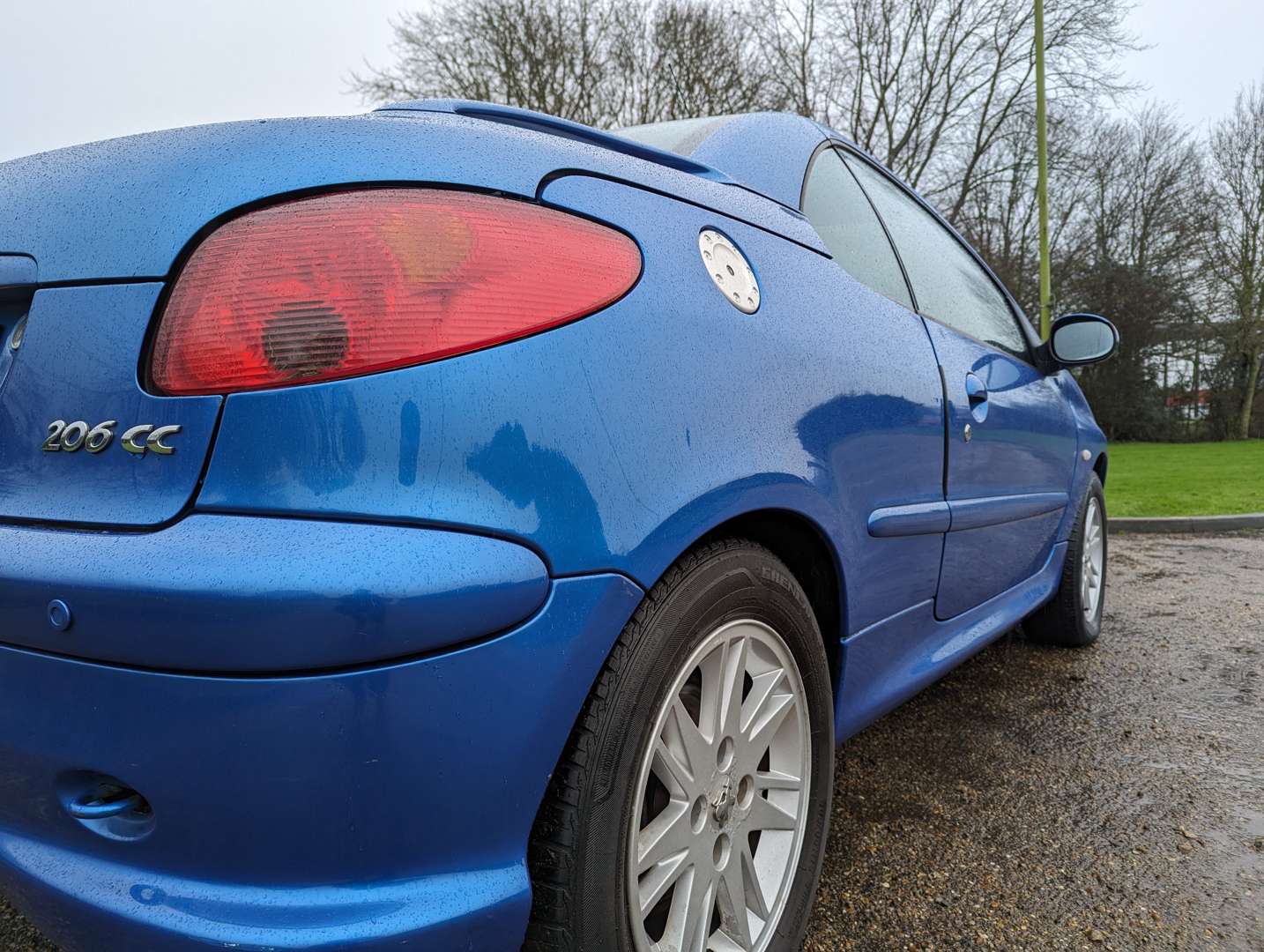 <p>2005 PEUGEOT 206 ALLURE</p>