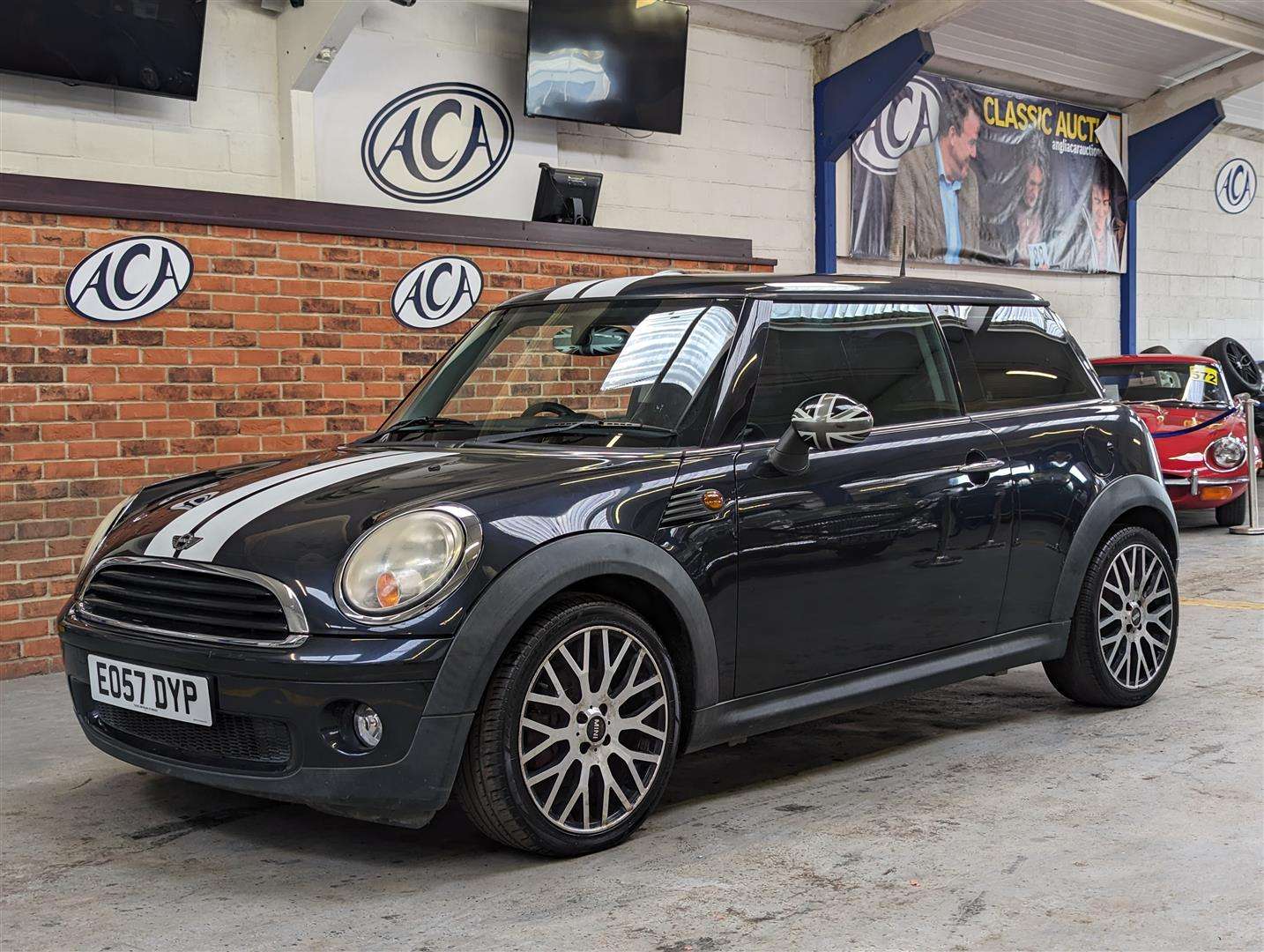 <p>2007 MINI ONE</p>