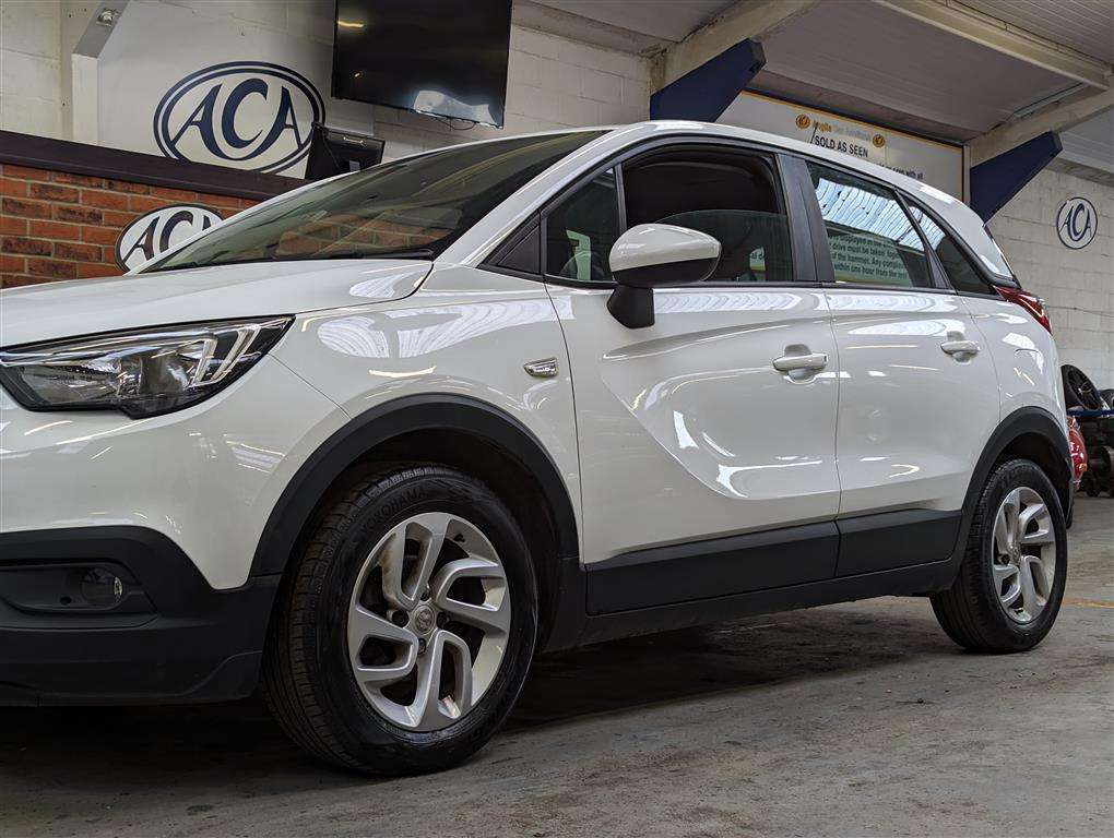 <p>2017 VAUXHALL CROSSLAND X SE</p>