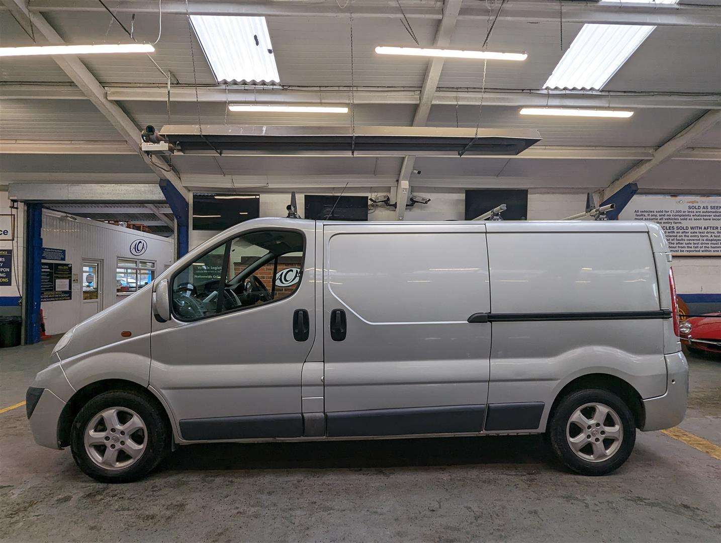 <p>2013 VAUXHALL VIVARO 2900 SPORTIVE CDTI</p>