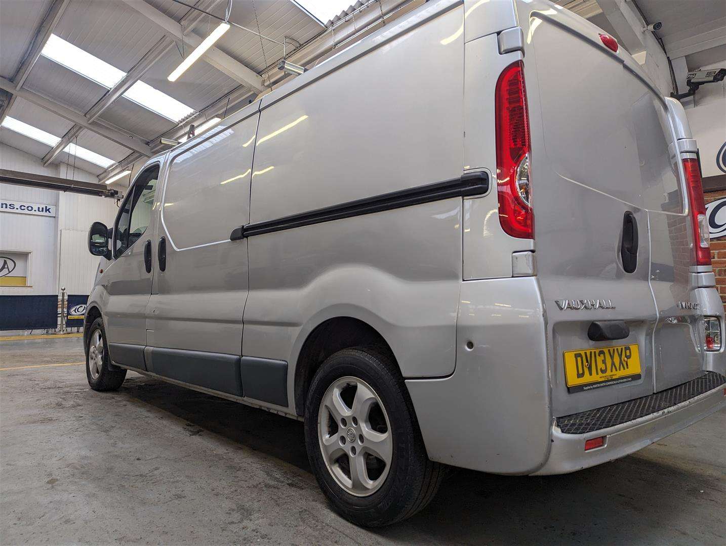 <p>2013 VAUXHALL VIVARO 2900 SPORTIVE CDTI</p>