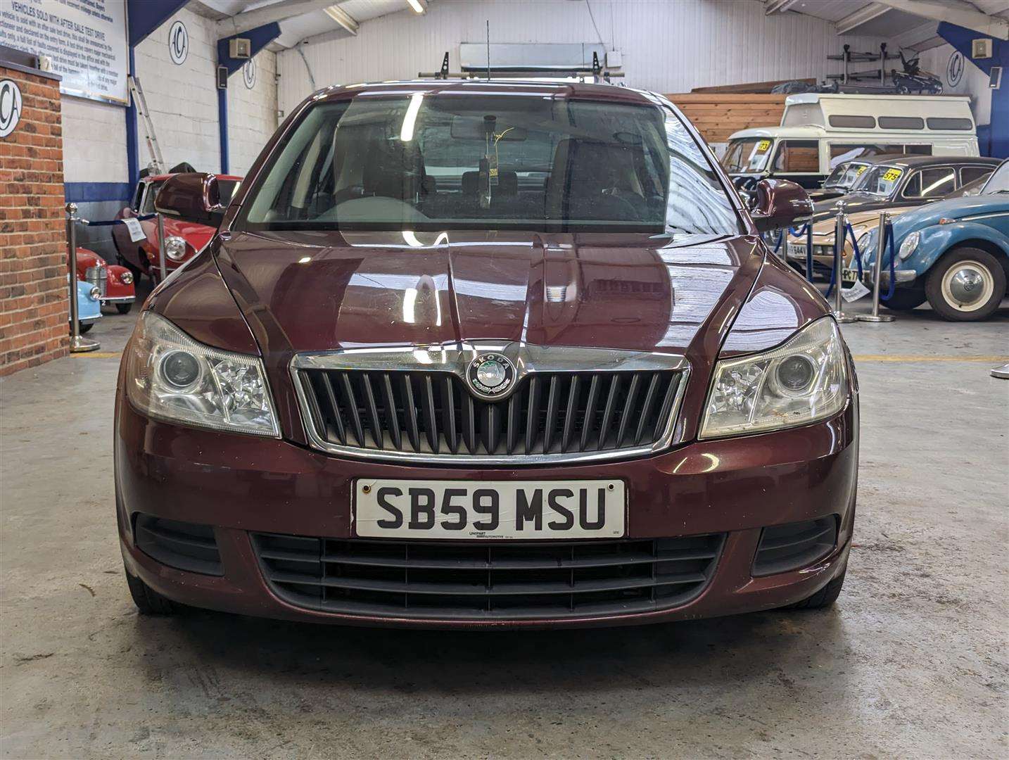 <p>2009 SKODA OCTAVIA SE TDI S-A</p>