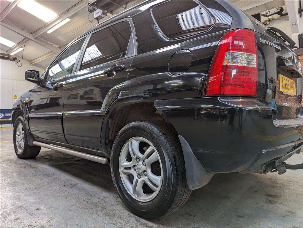 <p>2006 KIA SPORTAGE XS</p>