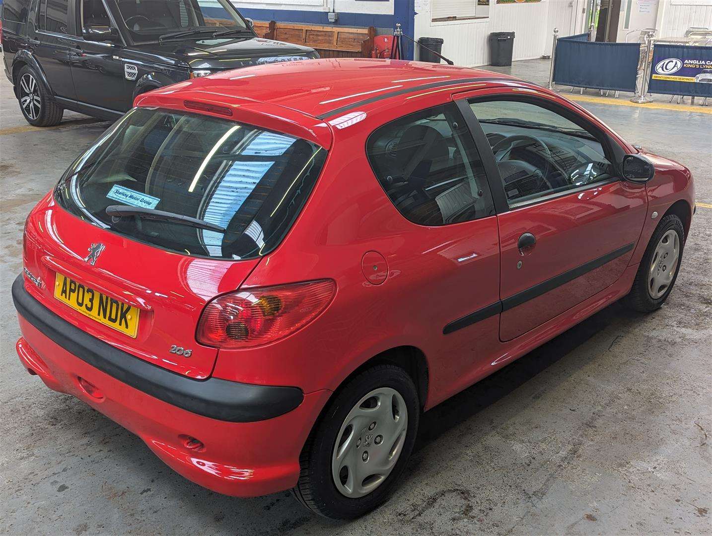 <p>2003 PEUGEOT 206 STYLE</p>