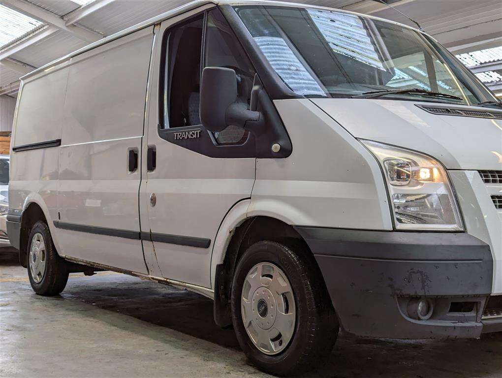 <p>2012 FORD TRANSIT 125 T280 TREND FW</p>