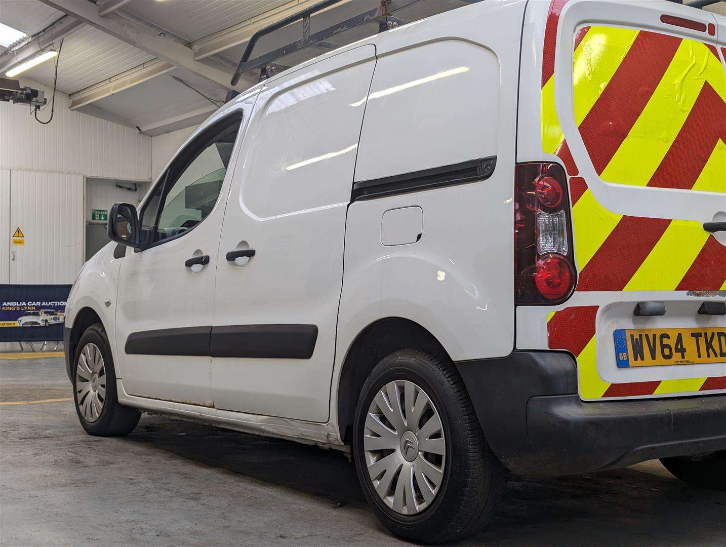 <p>2014 CITROEN BERLINGO 625 LX HDI</p>