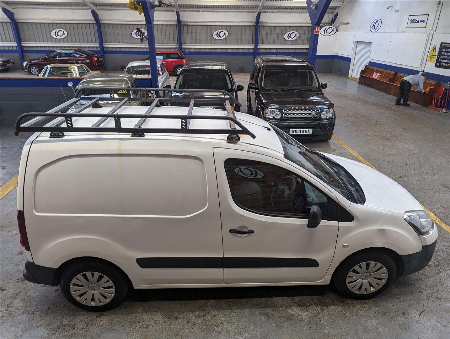 <p>2014 CITROEN BERLINGO 625 LX HDI</p>