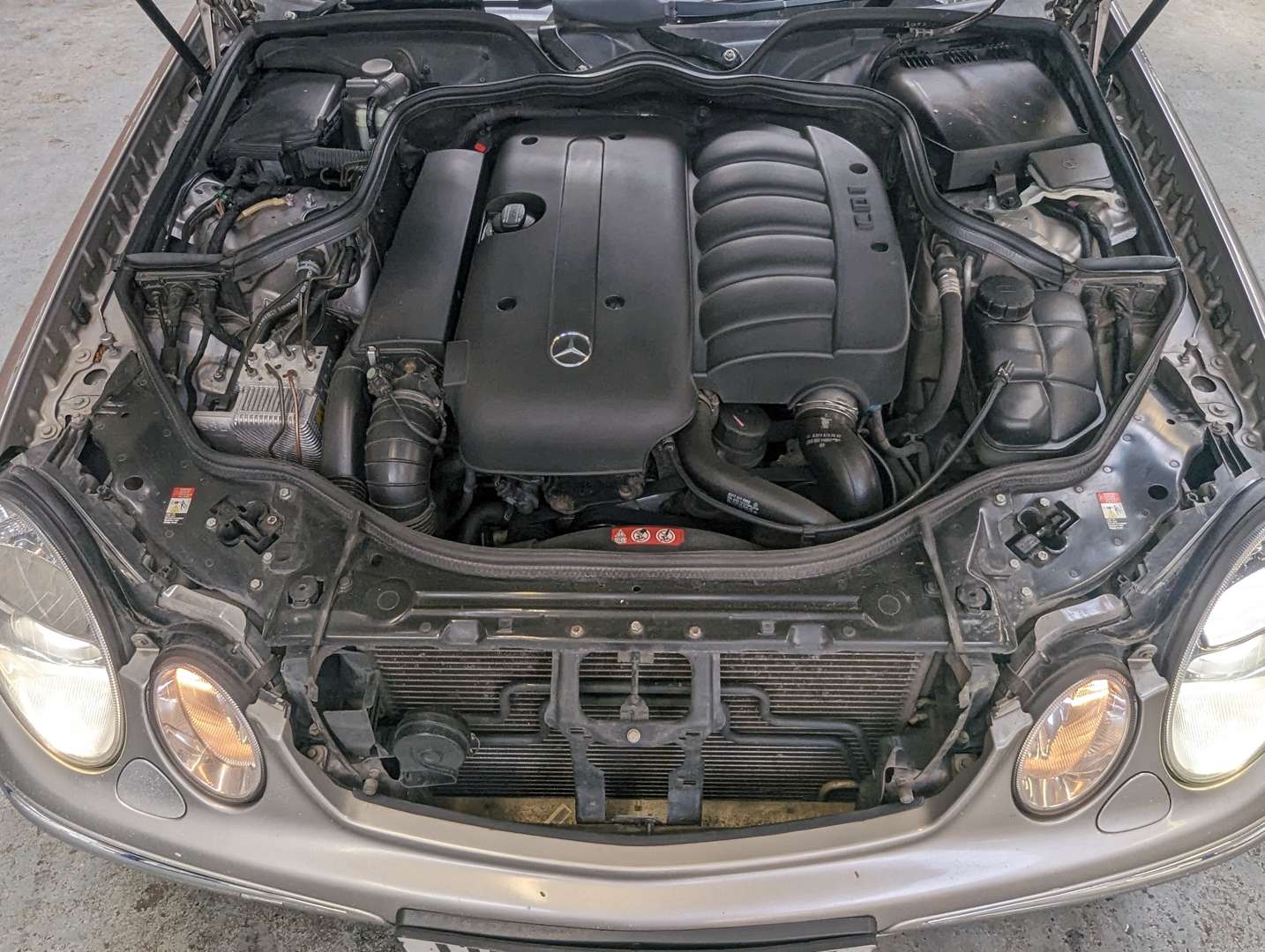 <p>2004 MERCEDES E270 CDI AVANTGARDE AUTO</p>