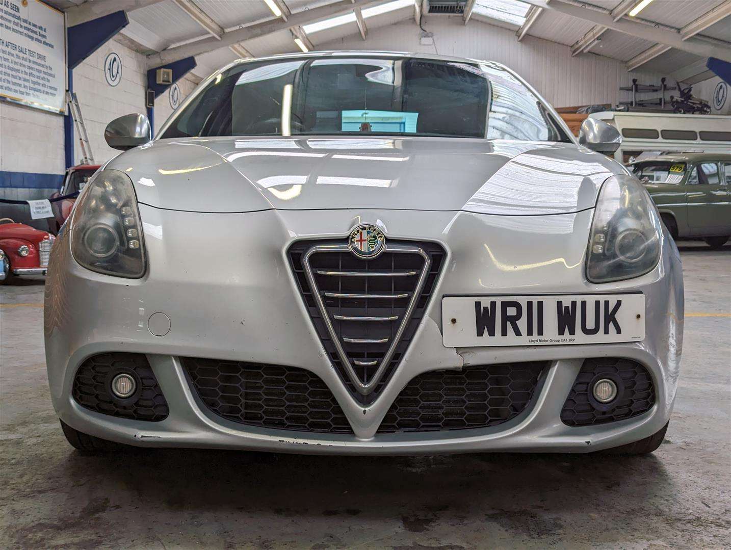 <p>2011 ALFA ROMEO GIULIETTA VELOCE JTDM-2</p>