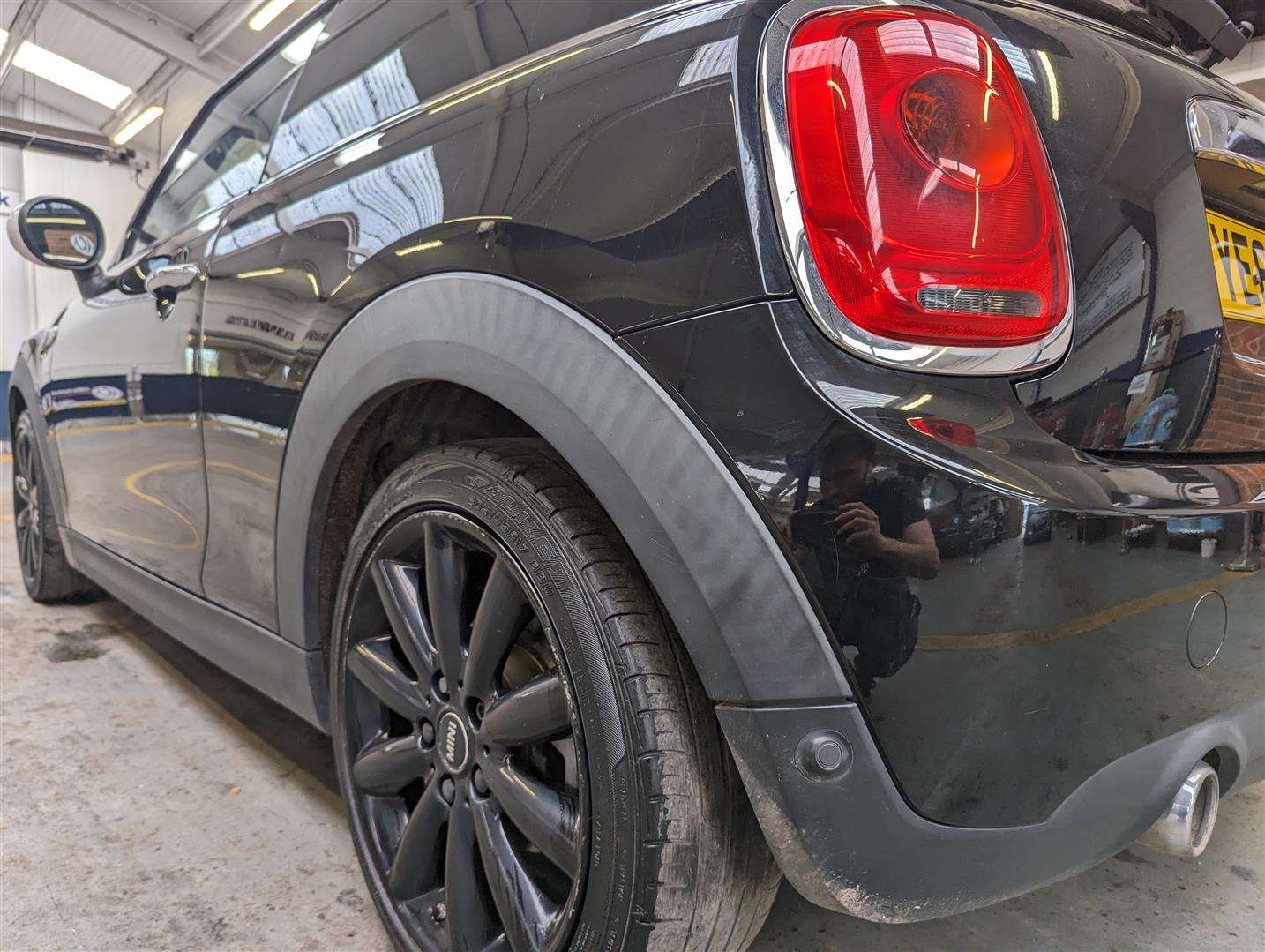 <p>2014 MINI COOPER D</p>