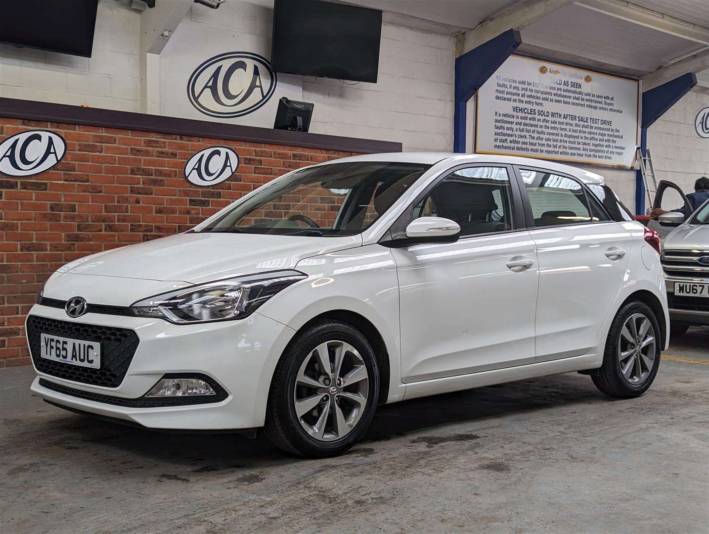 <p>2015 HYUNDAI I20 SE BLUE DRIVE MPI</p>