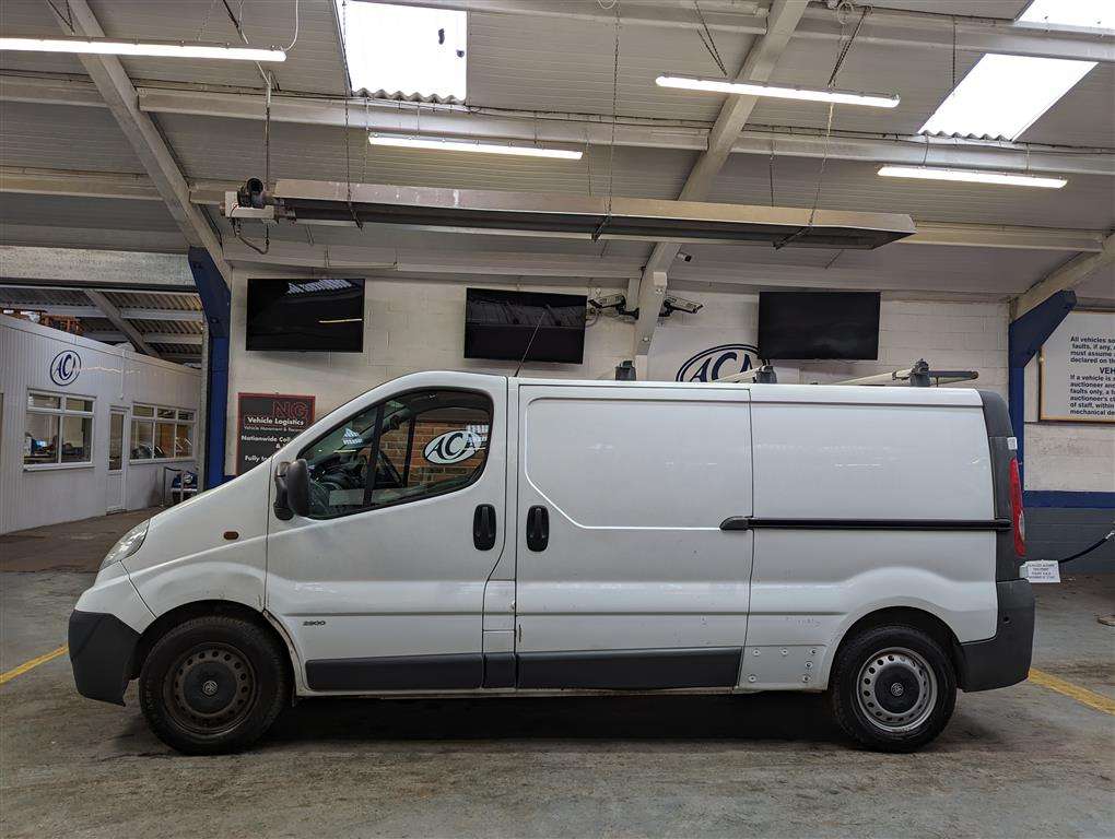 <p>2014 VAUXHALL VIVARO 2900 ECOFLEX CDTI</p>