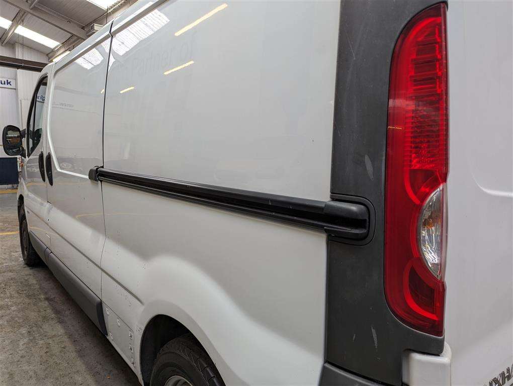 <p>2014 VAUXHALL VIVARO 2900 ECOFLEX CDTI</p>