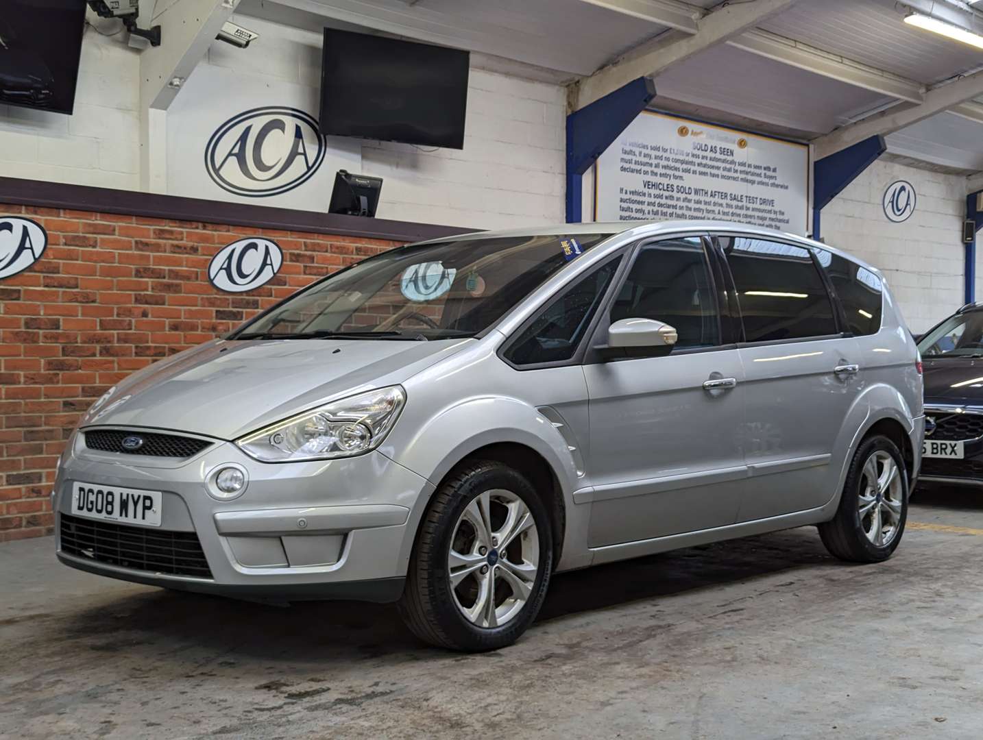 <p>2008 FORD S-MAX TITANIUM **SOLD</p>