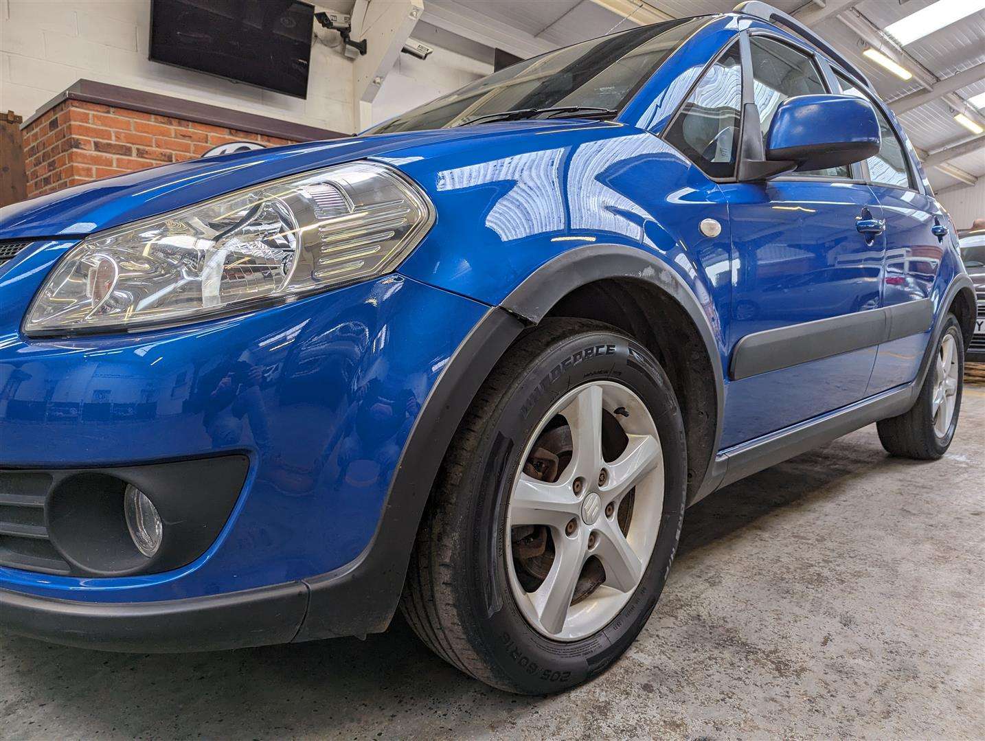 <p>2007 SUZUKI SX4 GLX</p>