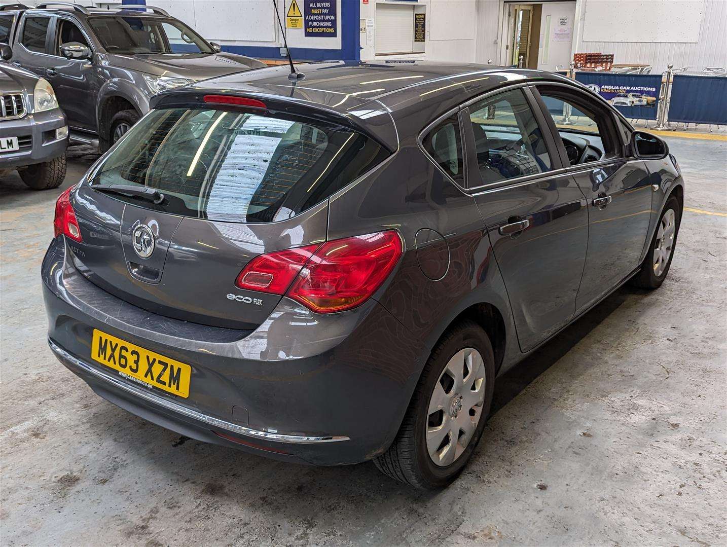 <p>2013 VAUXHALL ASTRA EXCLUSIV CDTI ECOFL</p>