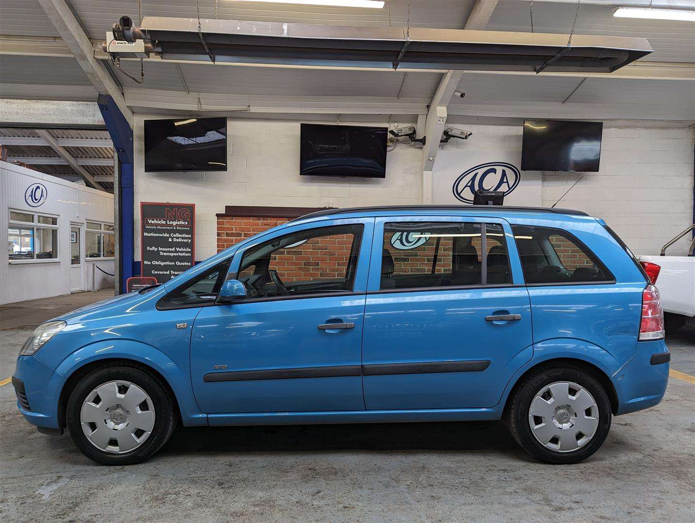 <p>2005 VAUXHALL ZAFIRA LIFE</p>