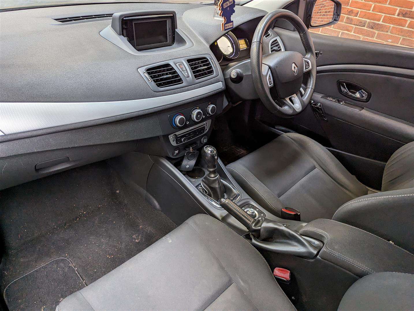 <p>2012 RENAULT MEGANE DYNAMIQUE TOMTOM D</p>