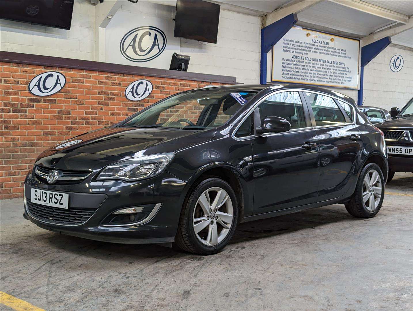 <p>2013 VAUXHALL ASTRA SRI</p>