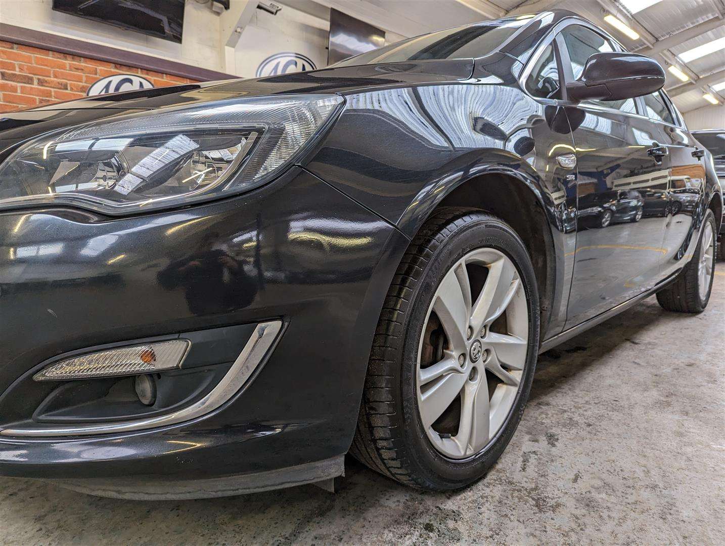 <p>2013 VAUXHALL ASTRA SRI</p>