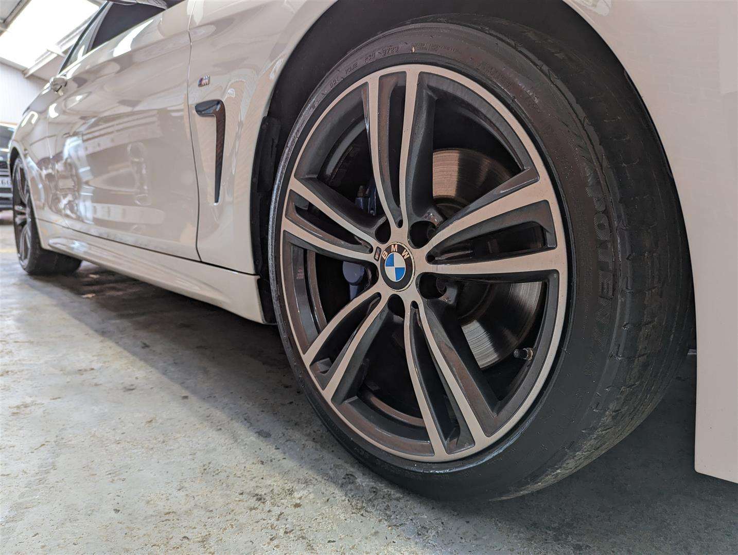 <p>2016 BMW 420D M SPORT AUTO</p>