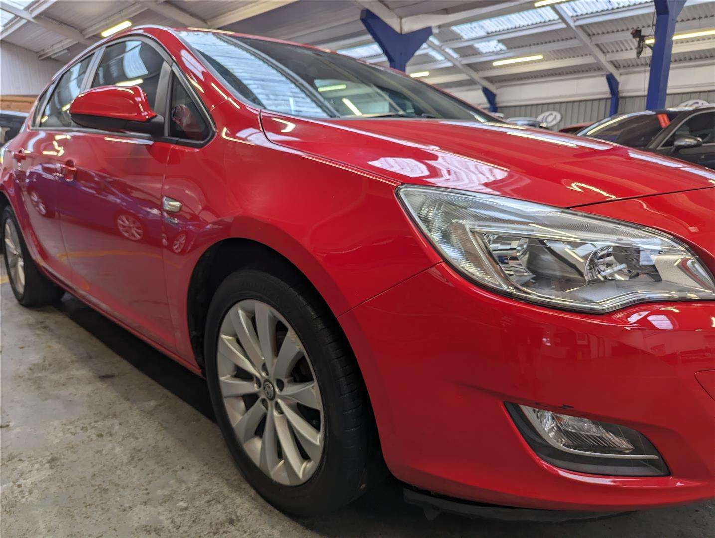 <p>2012 VAUXHALL ASTRA ACTIVE</p>